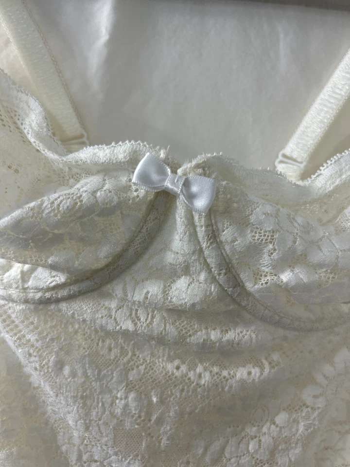 Body Felina Encaje Blanco Talla 36C Sexy Festival Foto 4 de 4