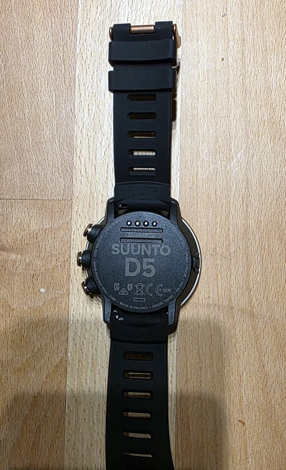 Fast neuer Suunto D5 Copper/Schwarz-Variante inklusive POD – unbenutzt! - Bild 4 von 4