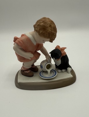 Lenox The Jessie Wilcox Smith Collection FEEDING KITTY Figurine 1991