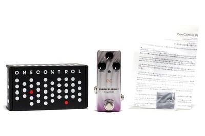 One Control PURPLE PLEXDIST Effektpedal für Gitarre