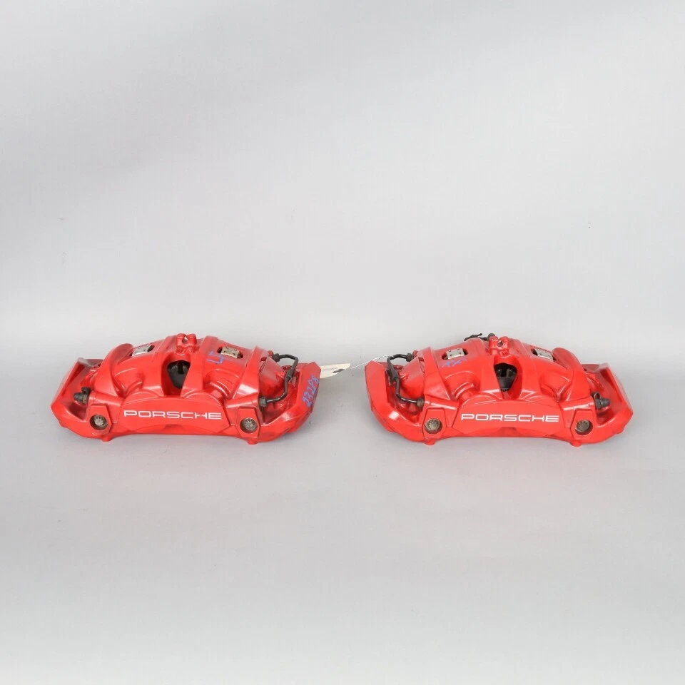 Пара красных суппортов переднего тормоза Brembo 2017-2025 Porsche Boxster Cayman 718 GTS - Изображение 2 из 4