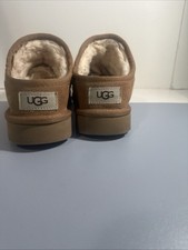:UGG Classic Suede Slippers CHESTNUT Women SZ 9 pre owned