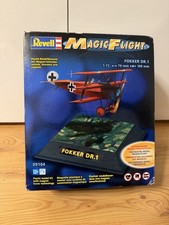 Revell 09104 Magic Flight Fokker DR.1 Maßstab 1:72 mit Magnet-Schwebetechnik