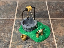 Vintage 1980 Smurf Figurine Schleich Peyo Well Rope Bucket Wishing Water Well