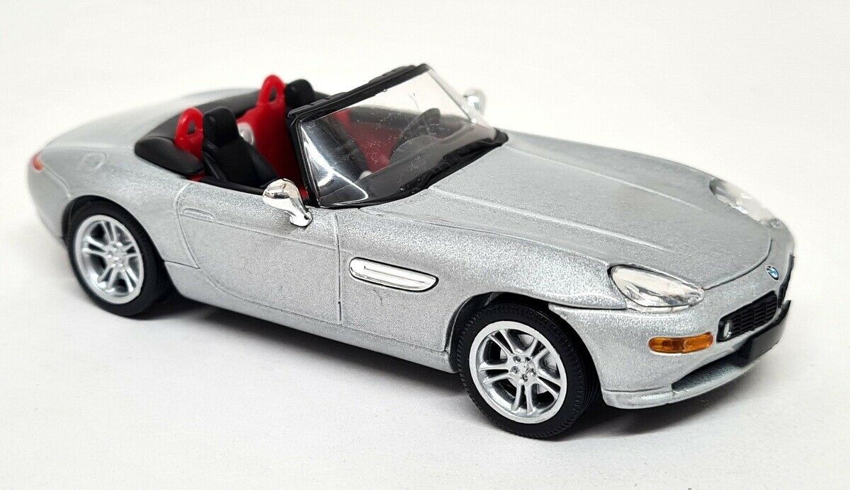 Solido 1/43 - BMW Z8 Roadster In Silver Diecast Model Car