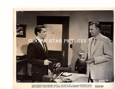 AB454 Bruce Bennett Richard Conte The Big Tip Off 1955 8 x 10 vintage photo