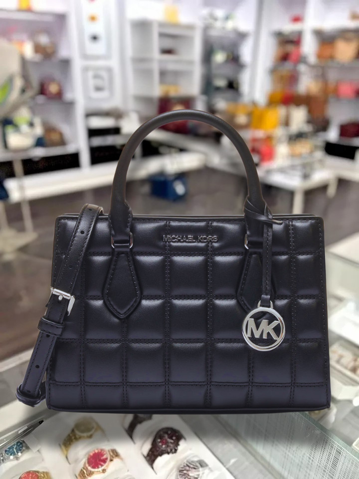 Michael Kors Sheila Small Women Lady Quilted Satchel Purse Bag Handbag Satchel