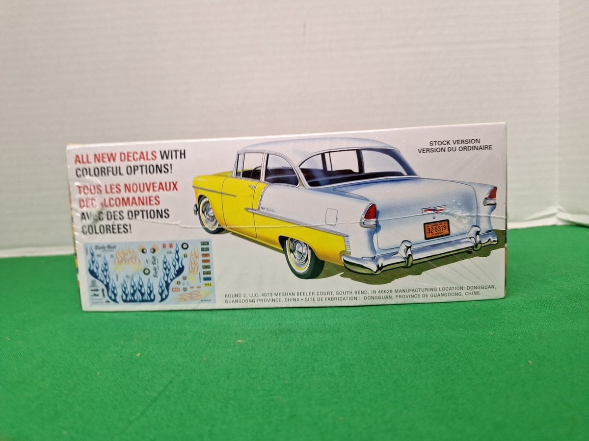 AMT 1955 Chevy Bel Air Sedan Plastic Model Kit - Black for