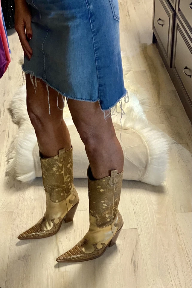 Cowboy Boots Chunky Heels Gold Fur Calf Hair Glitter Snake Accent Sexy Sz 7 - Image 3 of 4