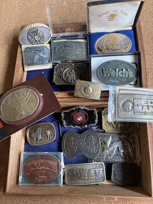 VERY RARE UNIQUE Collection Of Vintage Belt Buckles LOT Handmade Engraved Box