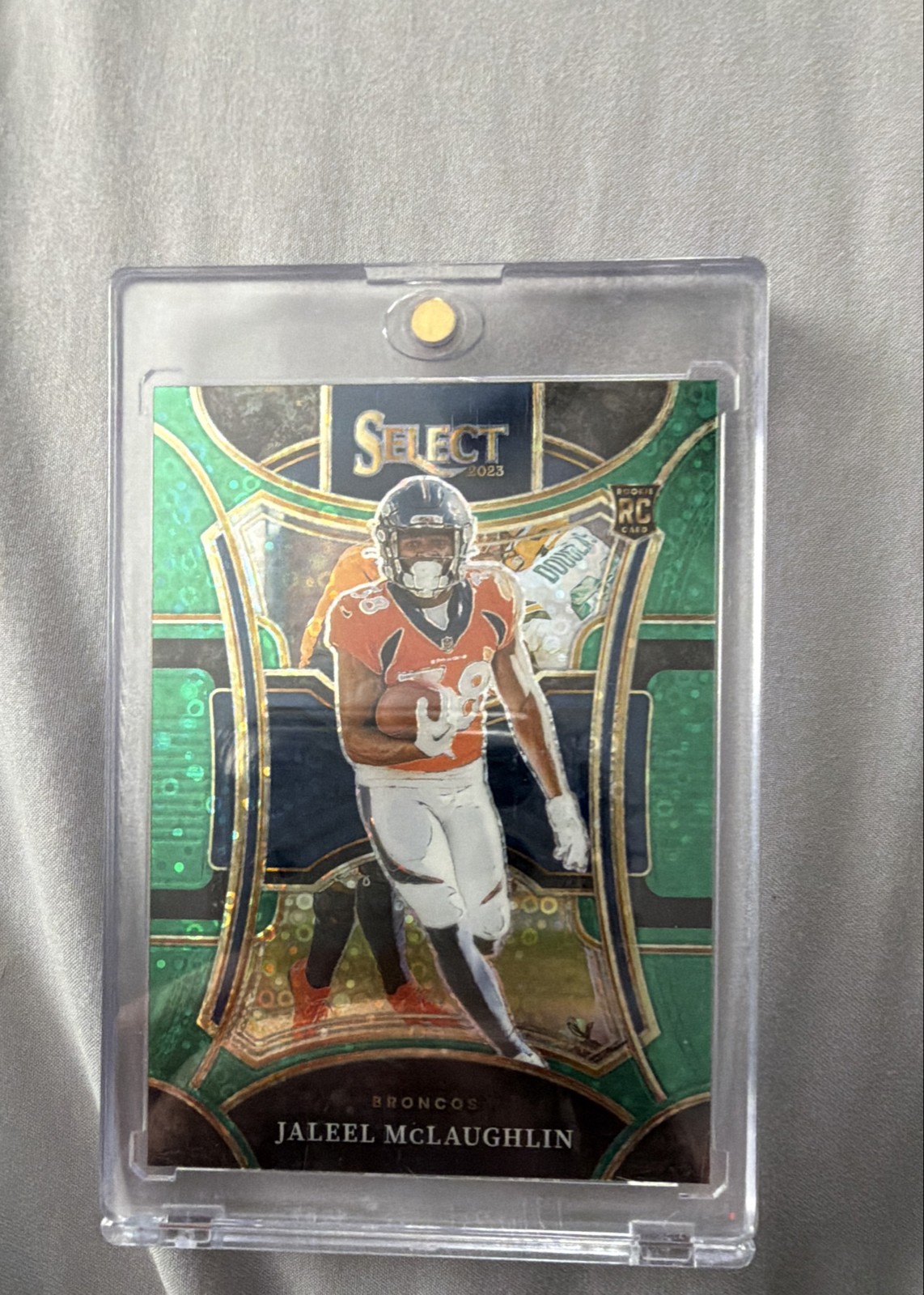 2023 Panini Select Suite Level Jaleel McLaughlin #428 Green Disco Prizm /5 (RC)