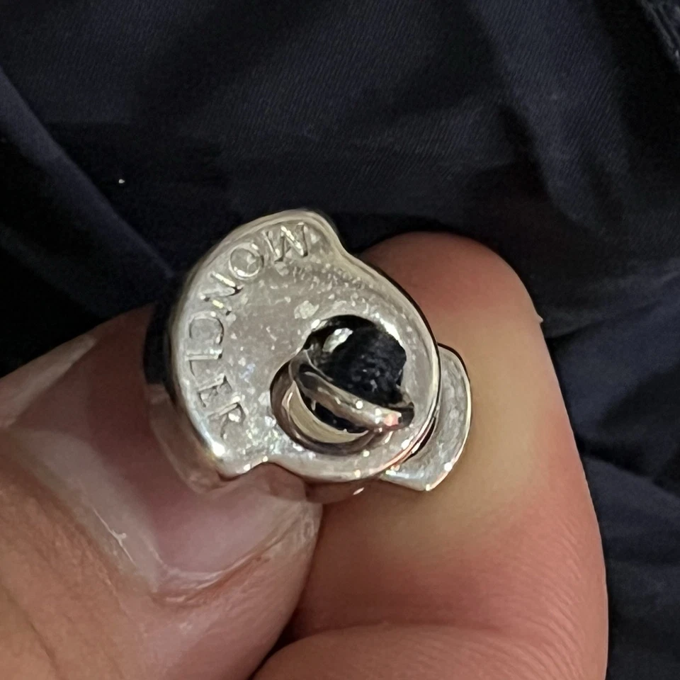 Moncler Capucha Pieza solamente Foto 4 de 4