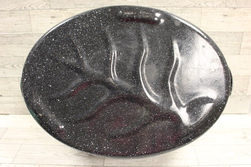 Vintage 16" Black Enamel Speckle Oval Roasting Pan with Lid - Used - Picture 6 of 12