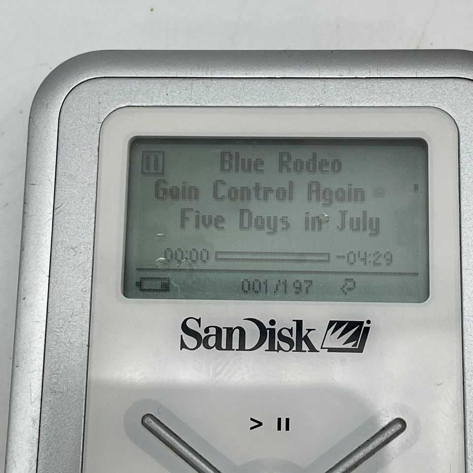 Sandisk Sansa E140 1gb Silver Digital Audio Player MP3 - Tested Working - Image 4 of 4