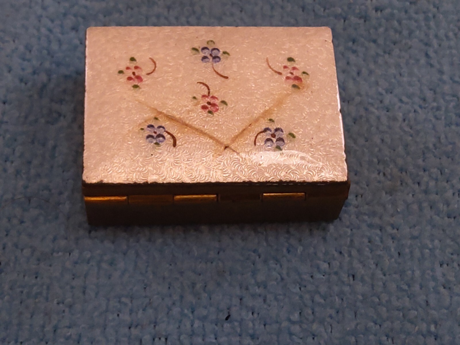 Foto 1 di 5