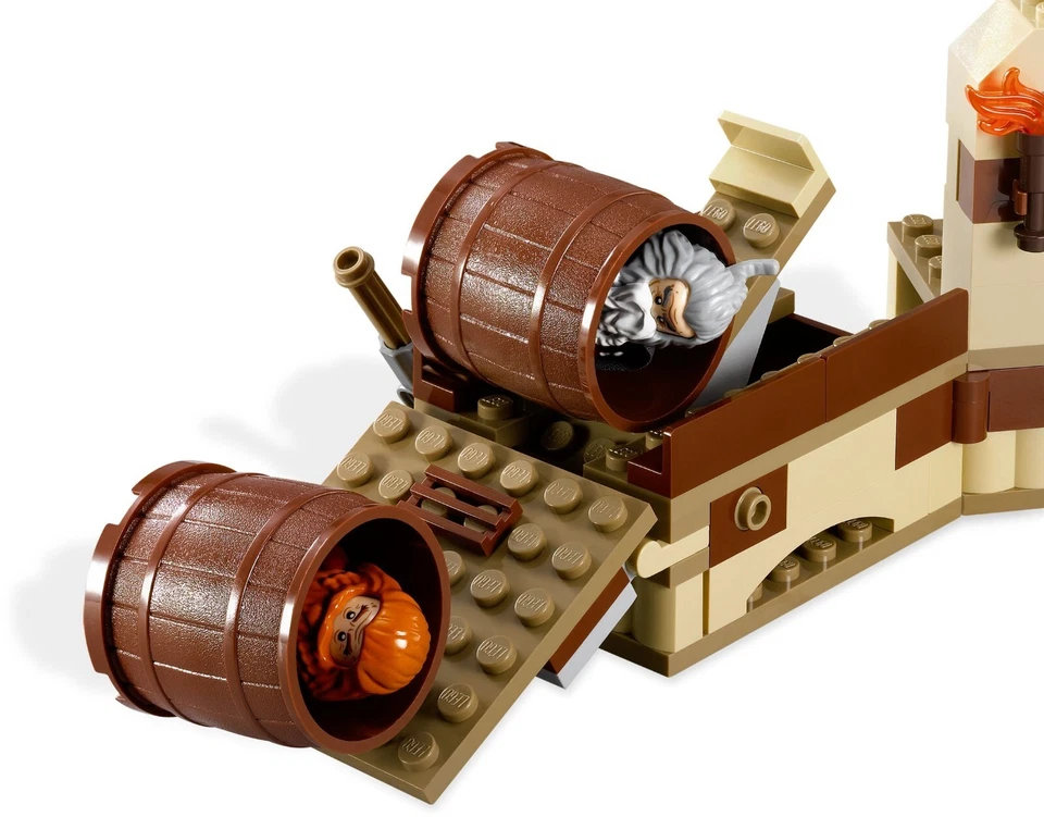 LEGO 79004 The Hobbit Barrel Escape New & Sealed Discontinued 2012 Rare Retired - Image 2 of 4