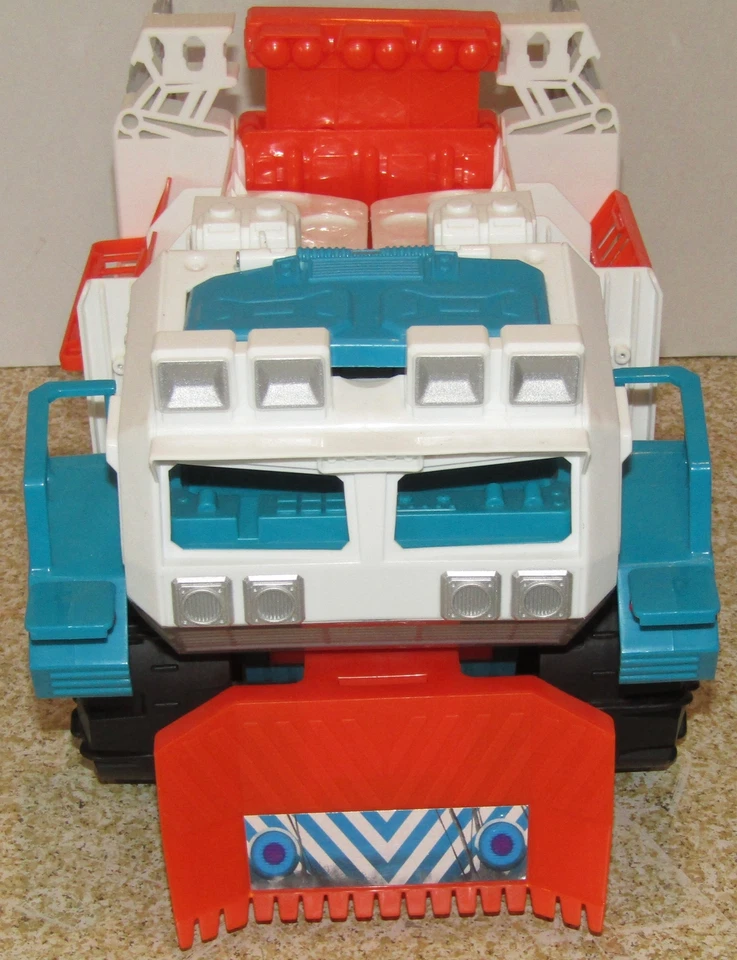 Matchbox Mega Rig Adventure Snow Monster Arctic Yeti Snowman Truck - Image 4 of 4