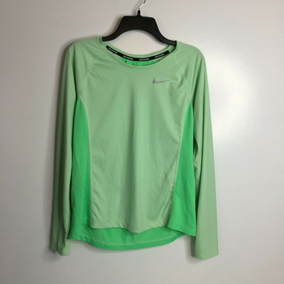 mint green nike t shirt