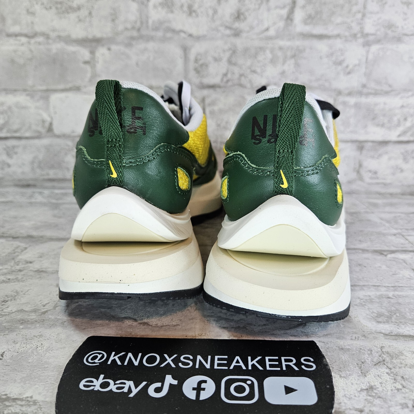 SACAI X NIKE Nike x Sacai Vaporwaffle Tour Giallo Verde Gola CV1363 700 Uomo Taglia 10 5