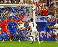 8x10 Photo JUDE BELLINGHAM England Soccer UEFA Real Madrid CF Borussia Dortmund