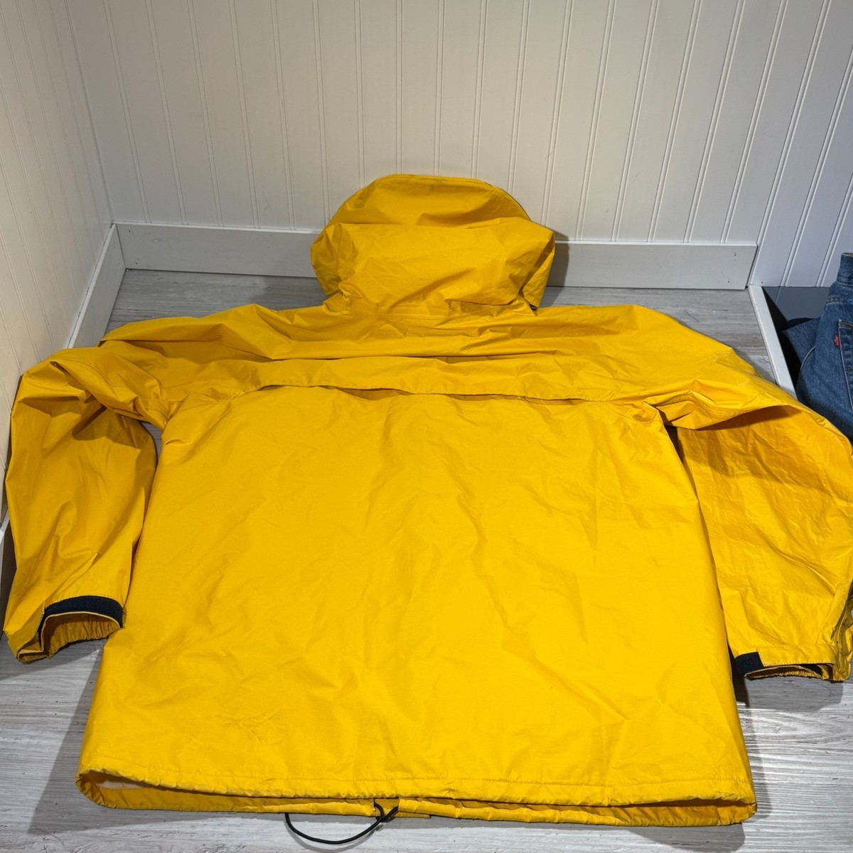 VTG Patagonia Rain Jacket Hooded T Snap Yellow Outdoor Coat Men Sz