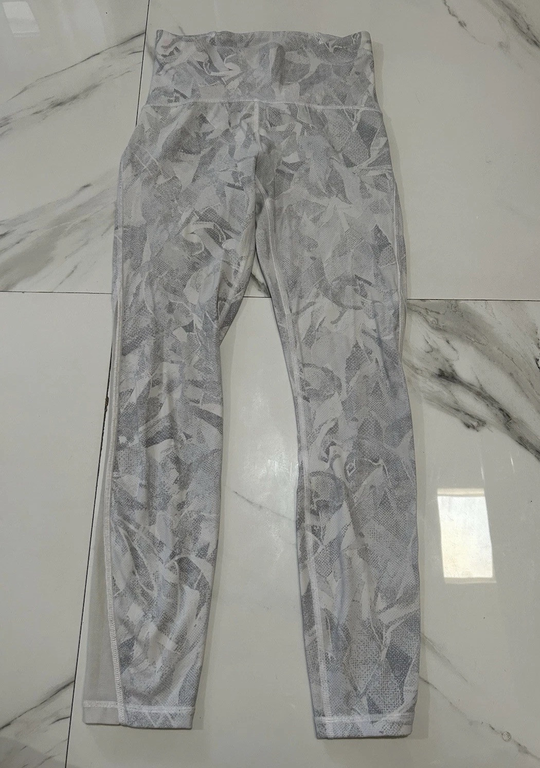 Lululemon Train Times High-Rise Yoga Leggings in Jasmine