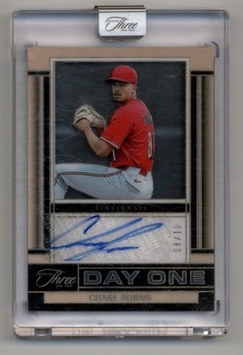 2025 Panini Three and Two Day One Autographs Holo Gold #6 Chase Burns Auto 8/10