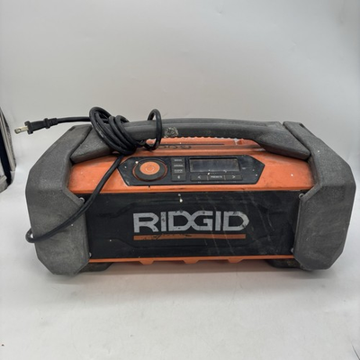 #ad RIDGID R84087ID 18 Volt Li Ion Bluetooth AM FM Rugged Hybrid Jobsite Radio Works $99.99