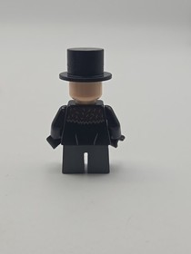 Lego DC Super Heroes Minifigure The Penguin - Fur Collar Top Hat 76010 - Sh096