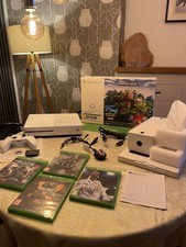 Boxed White Microsoft Xbox One S Games Console & Controller FIFA CALL OF DUTY