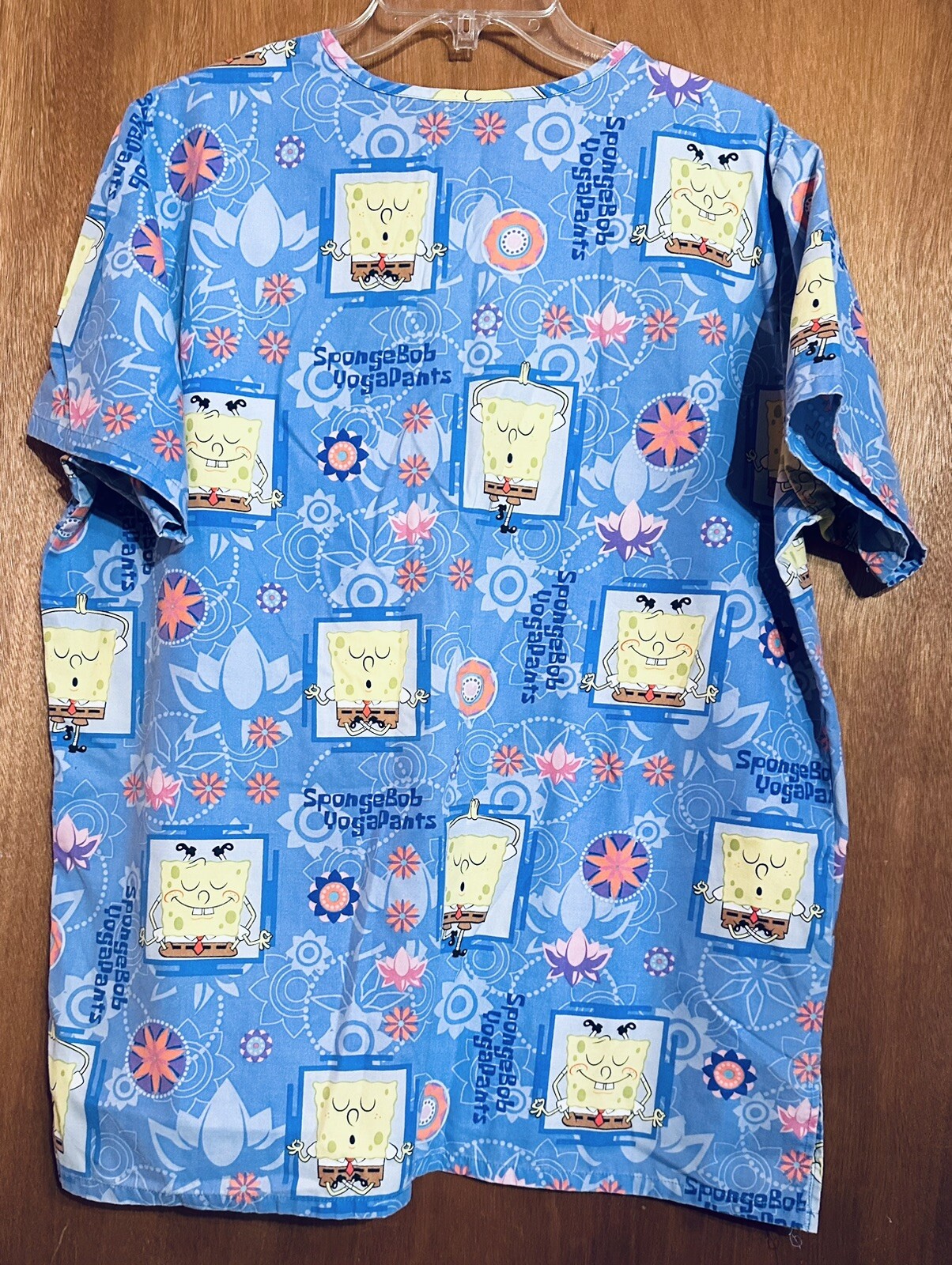 Nickelodeon SpongeBob SquarePants Medical Women’s V N… - Gem