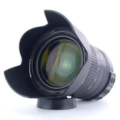 Nikon AF-S DX NIKKOR 18-200mm f/3.5-5.6G ED VR [Near Mint] W/hood