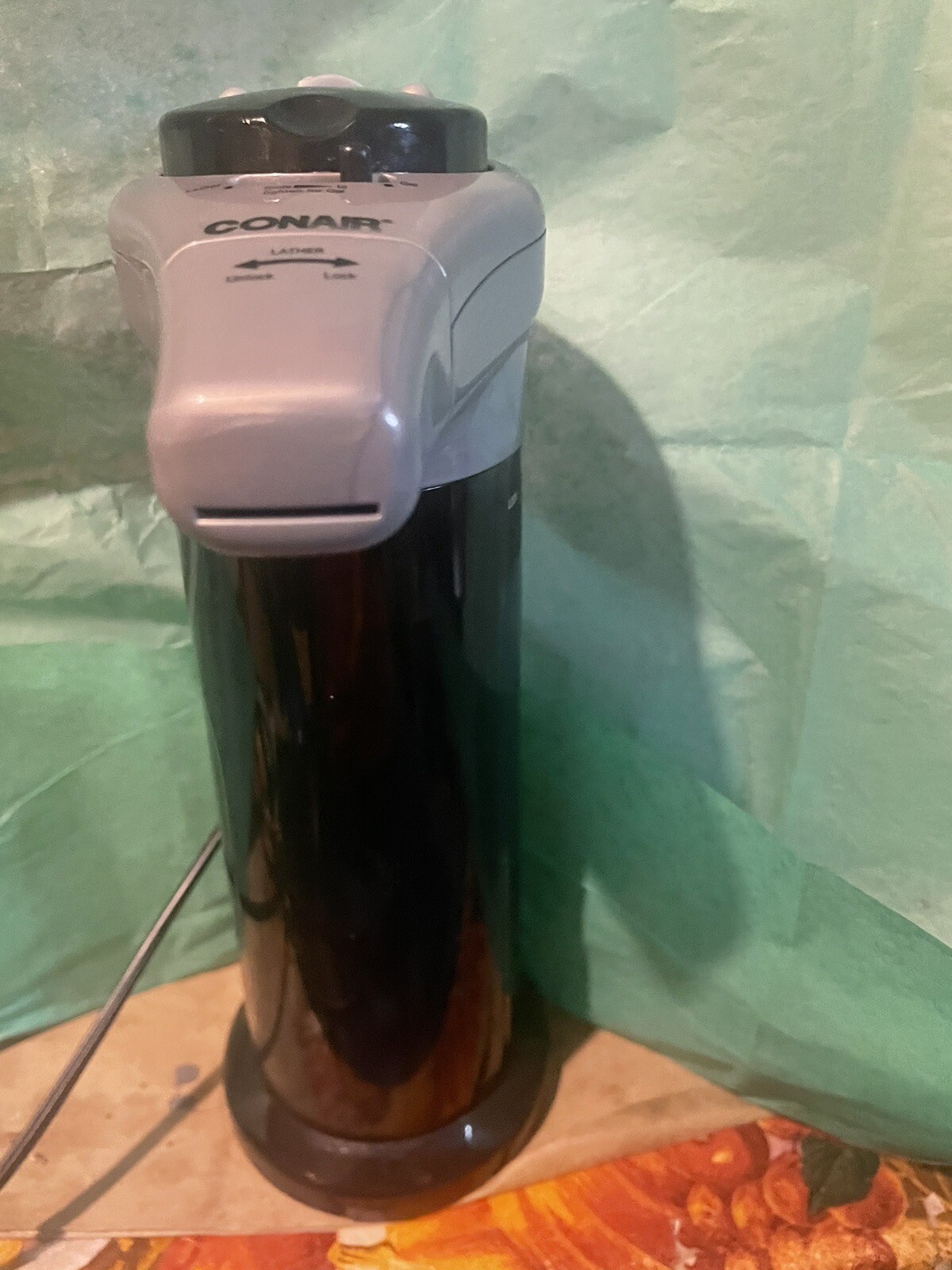 Conair HGL11 Combination Hot Gel & Lather Heating System Machine