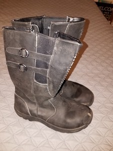 keen mid calf boots