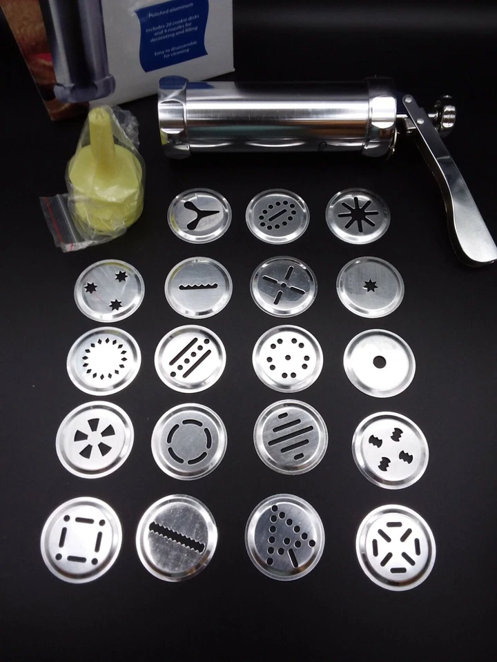 Juego de prensa de galletas CucinaPro con 20 discos y boquillas para glaseado Foto 2 de 4