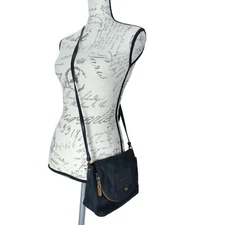 MARC by MARC JACOBS Black Crossbody Fold Over gold hardware crossbody Purse