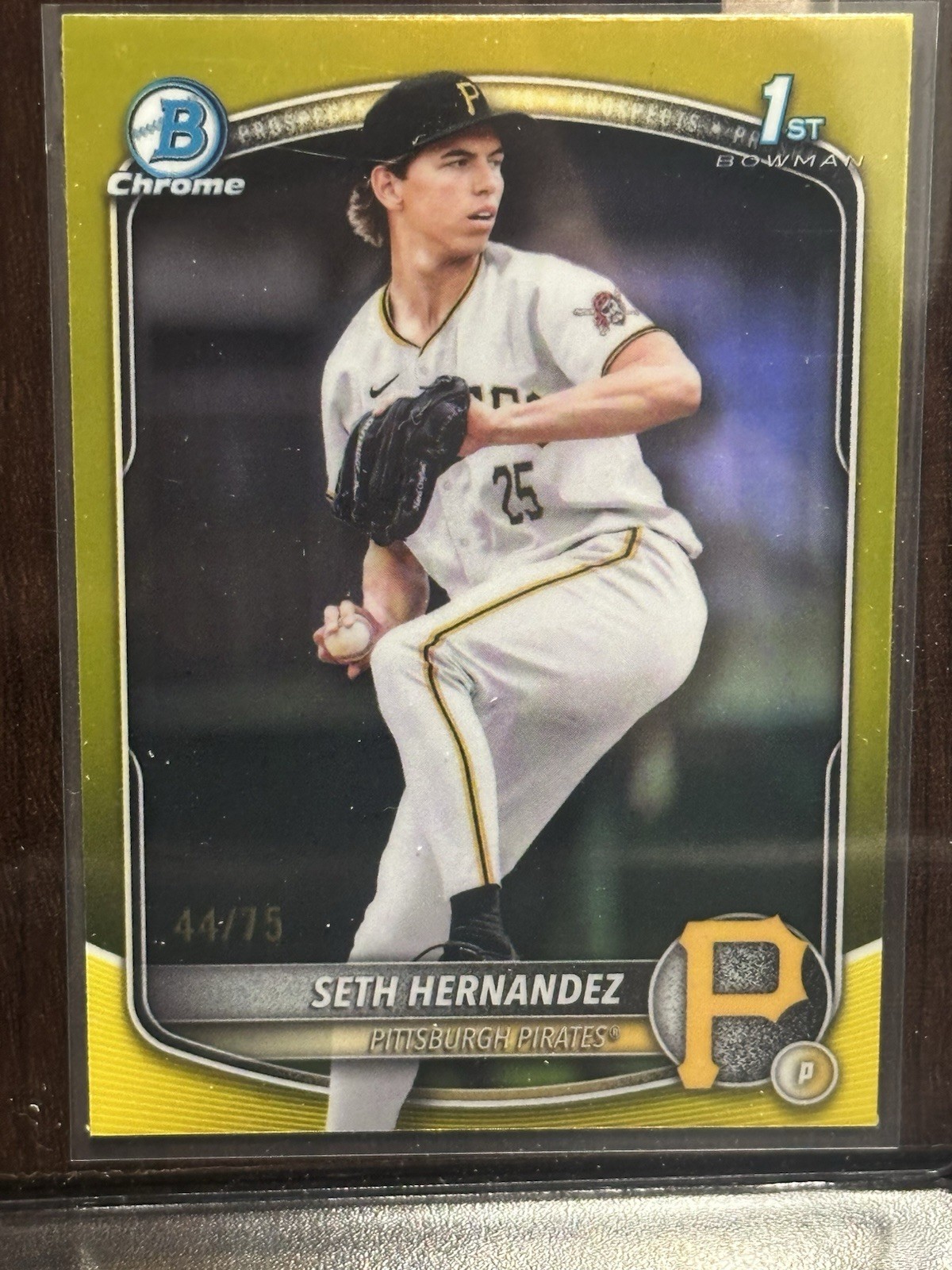 2025 Bowman Draft Seth Hernandez 1st Chrome YELLOW Refractor /75 Pirates