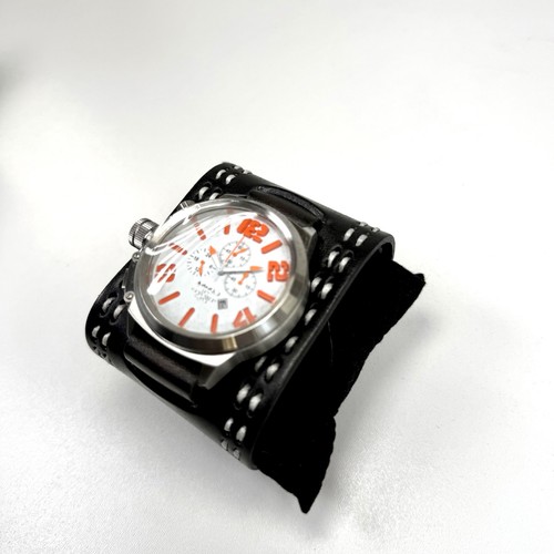 NEMESIS Night Glow Index Sportuhr mit schwarzem Lederband - NEU! - Bild 4 von 7