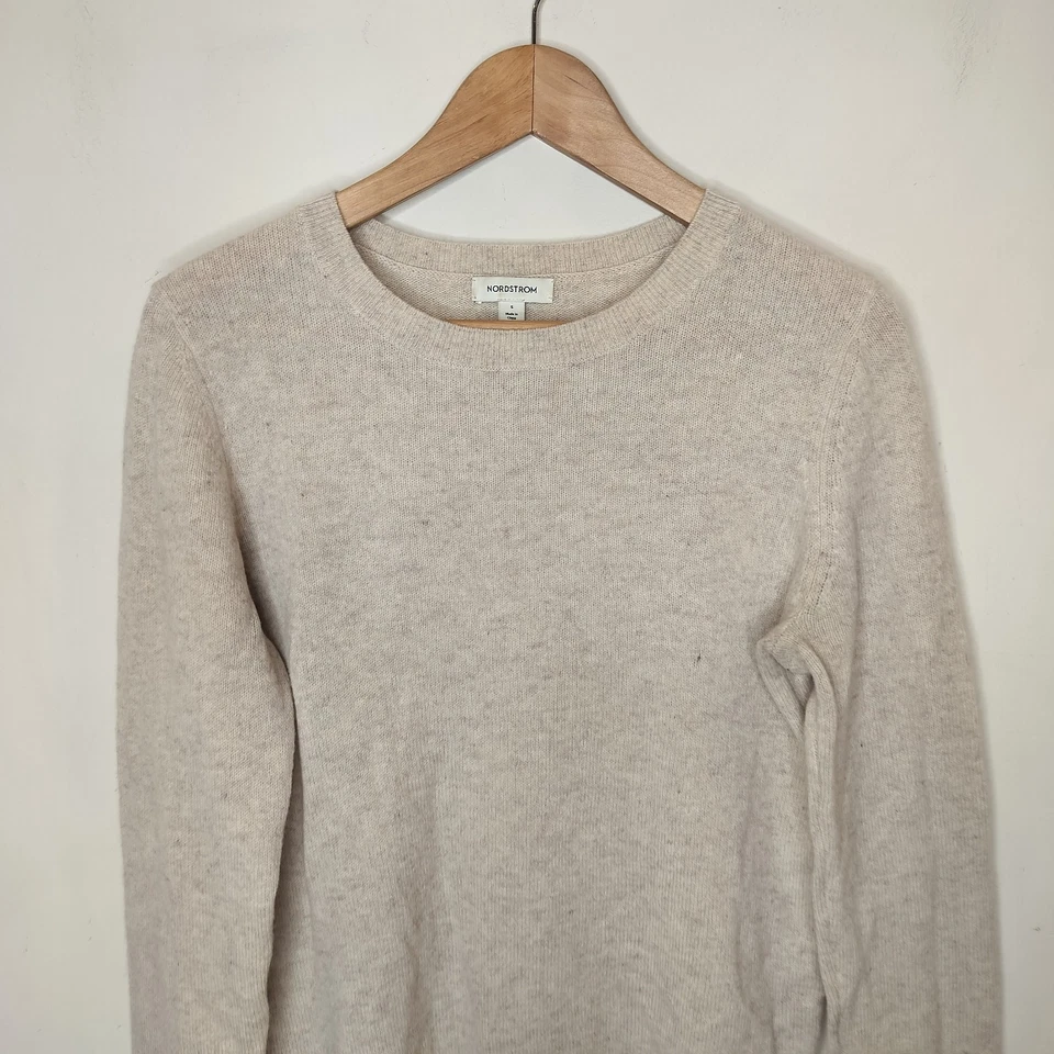 Suéter de cachemir para mujer Nordstrom talla pequeña beige natural desnudo cuello redondo Foto 3 de 4