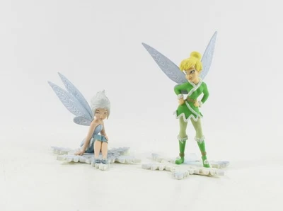 Peter Pan Tinkerbell WinterElfen == 2 x Walt Disney Figuren Bully / Bullyland - Bild 1 von 2