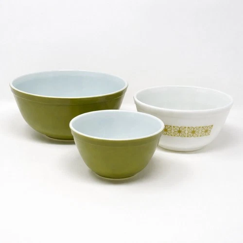 Pyrex Verde Spring Blossom Green Mixing Bowl Set 3pc 401 402 403 Avocado MCM