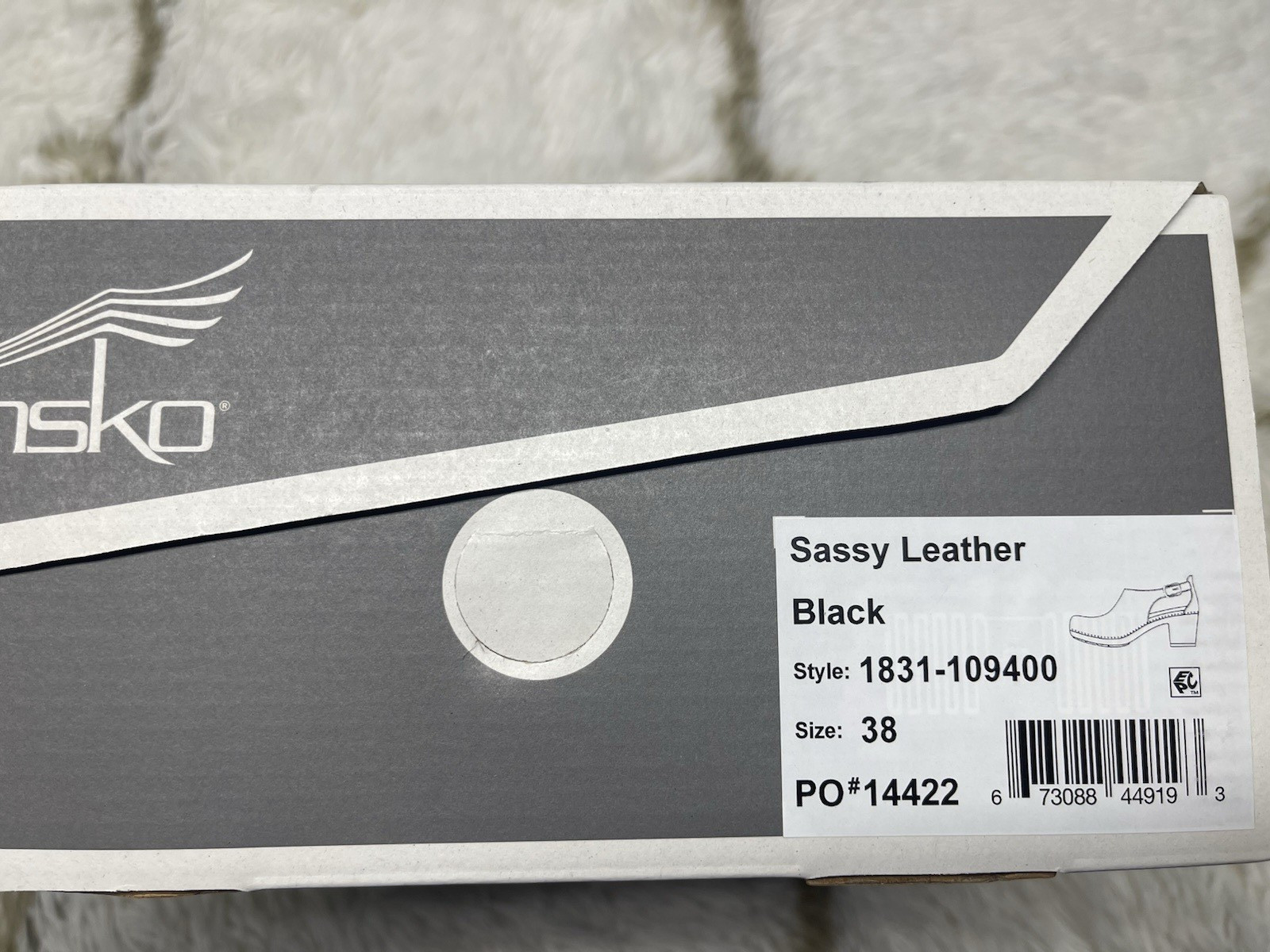 🧡*NIB* Dansko Sassy Leather Black Milled Burnished Clog Women's EU 38 US 7.5-8