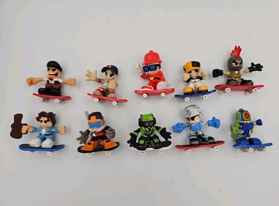 Lot of  10 Tech Deck Dude Figures and Skateboards Vintage