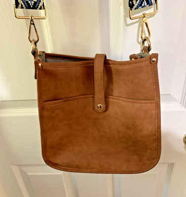 Threaded Pair leather handbag, comes with three replaceable straps. 11 x 10