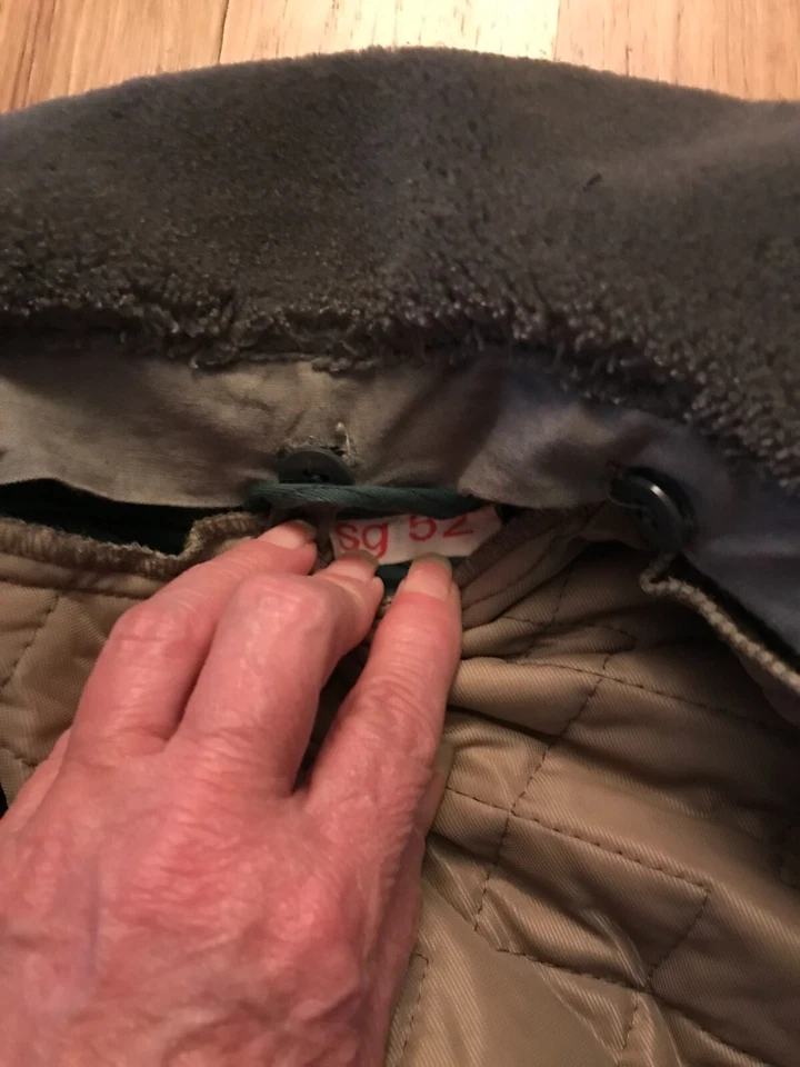 Chaqueta Abrigo De Colección Militar Policía Alemana Forro Extraíble Hombro Tableros Prendedores Foto 4 de 4