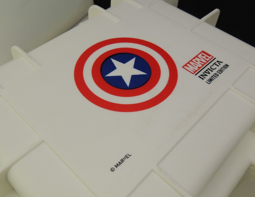 Marvel Captain America Invicta 3 Watch Travel Case (41745-Closet-ON) - Picture 7 of 8