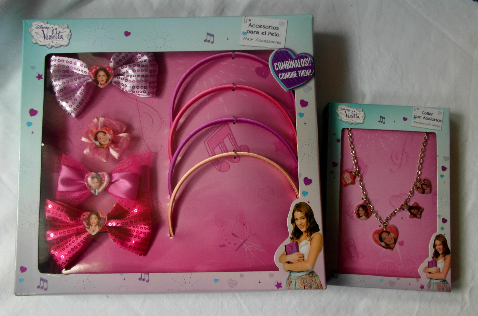 Disney VIOLETTA - Necklace with 5 Charms + Interchangeable Hairbands