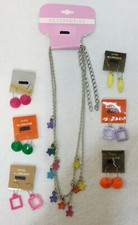 Necklace Multicolored Stars 19 Inch Silvertone Chain Square Circle Earrings Girl