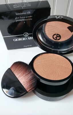 Giorgio Armani Luminous Silk Glow Fusion Powder ~ 8~ 3.5 g / 0.12 oz 