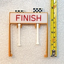 1pc Vintage 1970s slot car TYCO FINISH LINE DRAG GATE - New Old Stock